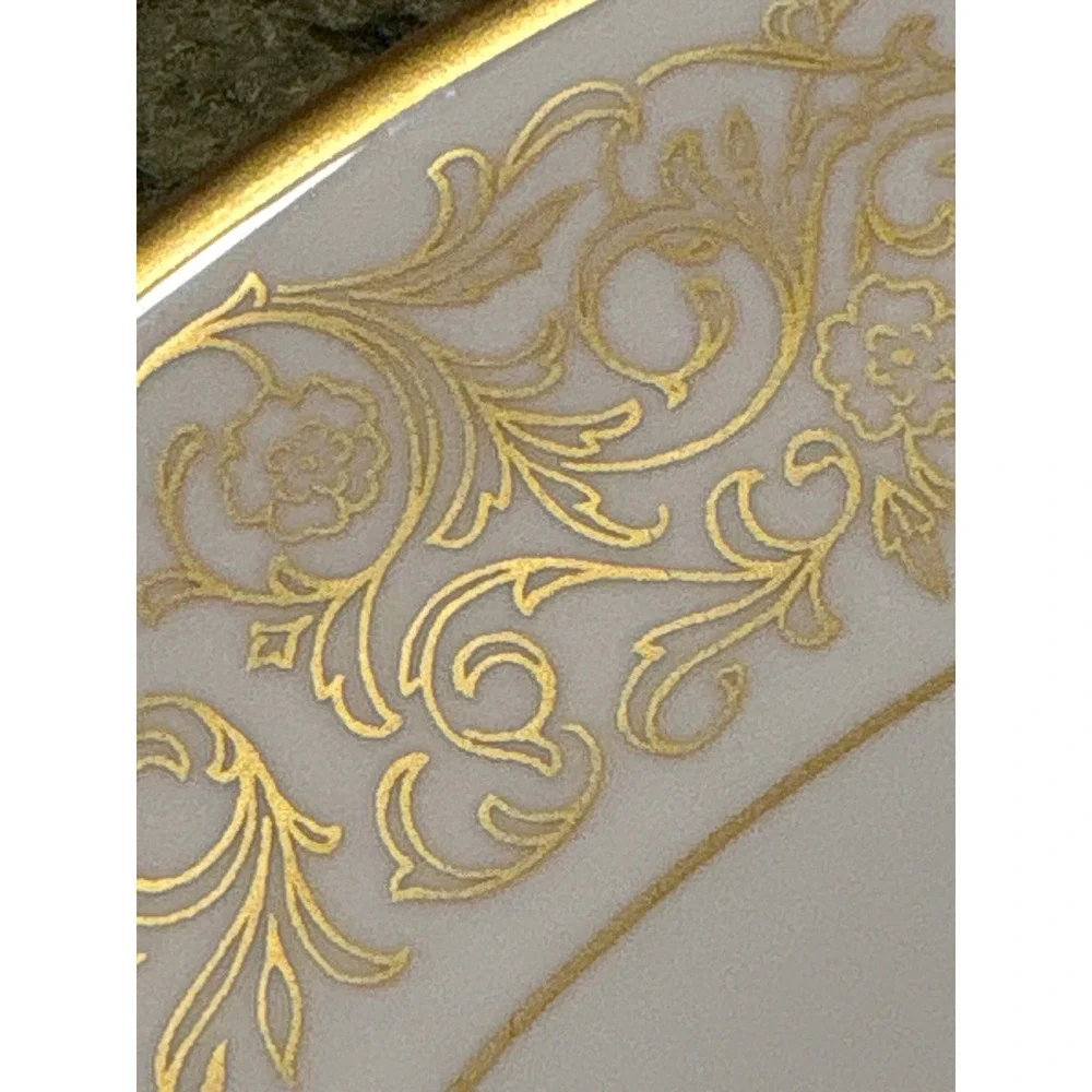 Boehm Angel Face Rose Plate Collection English Bone China Gold Filigree 10.75in